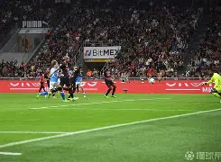 开元棋牌下载-包含佛罗伦萨客场告捷，那不勒斯领头羊成绩稳固的词条