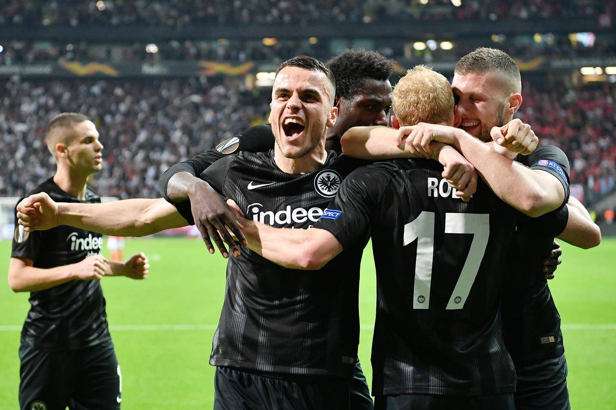 开元棋牌APP-法兰克福展现出强大实力，雄心壮志争夺欧战资格的简单介绍